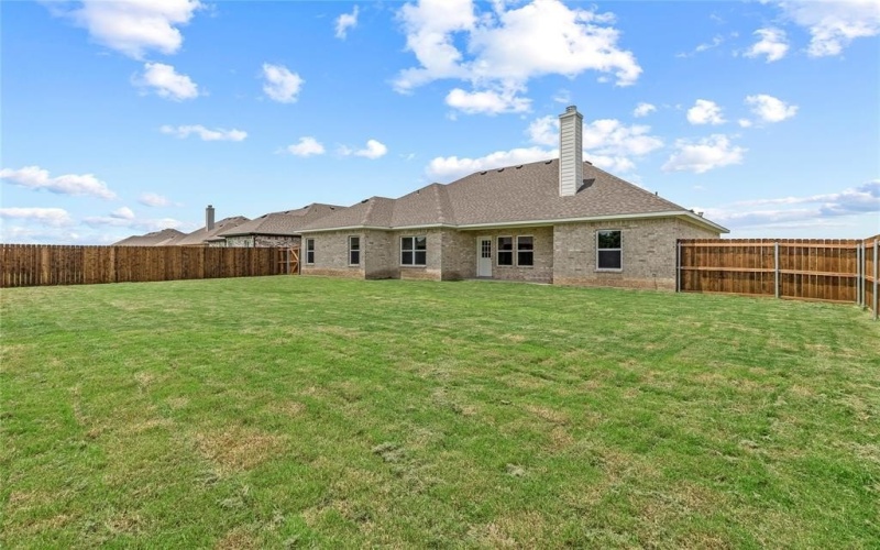 146 Panther Loop, Mabank, TX 75147, 4 Bedrooms Bedrooms, ,2 BathroomsBathrooms,Residential,For Sale,146 Panther Loop,20786897