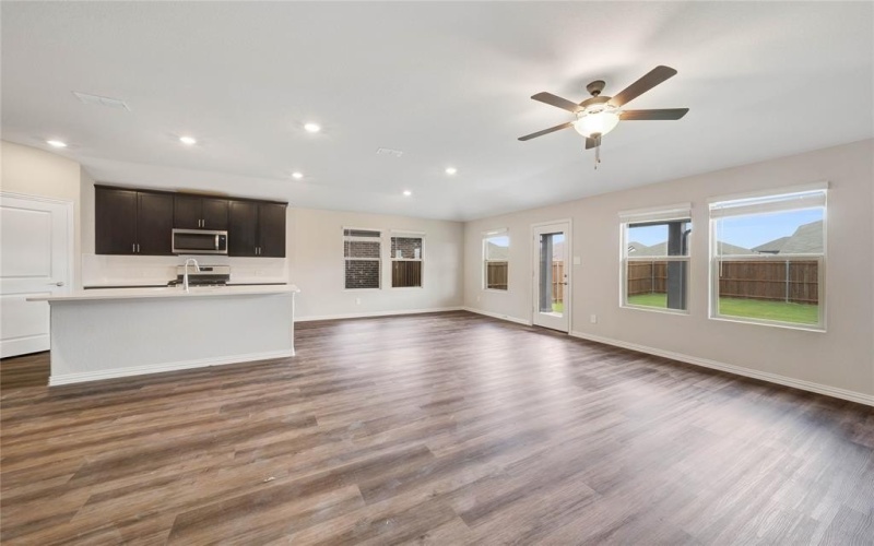 1132 Salado Street, Crandall, TX 75114, 3 Habitaciones Habitaciones , ,2 BañosBaños,Residential,En Venta,1132 Salado Street,20766483