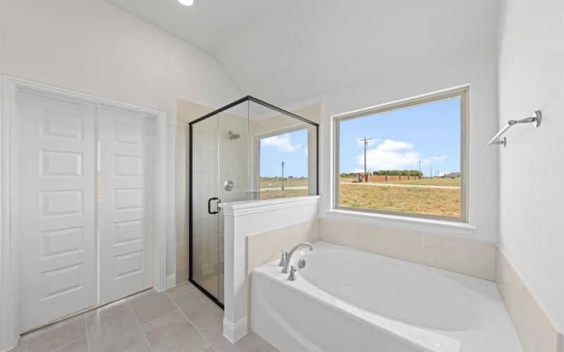 1988 Daybreak Drive, Venus, TX 76084, 3 Bedrooms Bedrooms, ,2 BathroomsBathrooms,Residential,For Sale,1988 Daybreak Drive,20766602