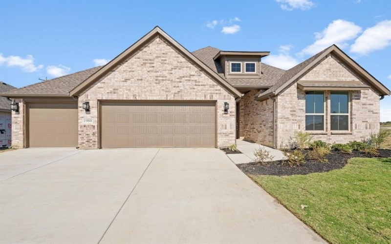 1988 Daybreak Drive, Venus, TX 76084, 3 Bedrooms Bedrooms, ,2 BathroomsBathrooms,Residential,For Sale,1988 Daybreak Drive,20766602