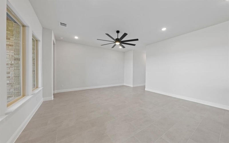 1988 Daybreak Drive, Venus, TX 76084, 3 Bedrooms Bedrooms, ,2 BathroomsBathrooms,Residential,For Sale,1988 Daybreak Drive,20766602