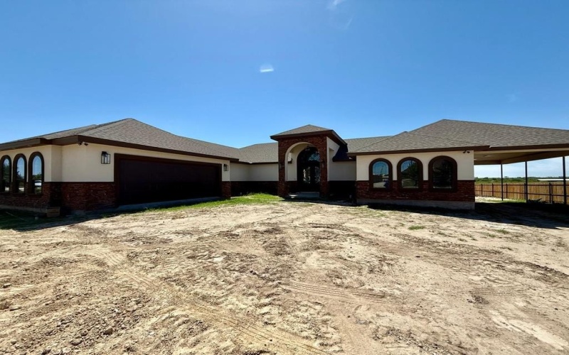 3019 CAIDA DEL SOL AVENUE, Eagle Pass, TX 78852, 3 Habitaciones Habitaciones , ,2 BañosBaños,Residential,En Venta,3019 CAIDA DEL SOL AVENUE,81258