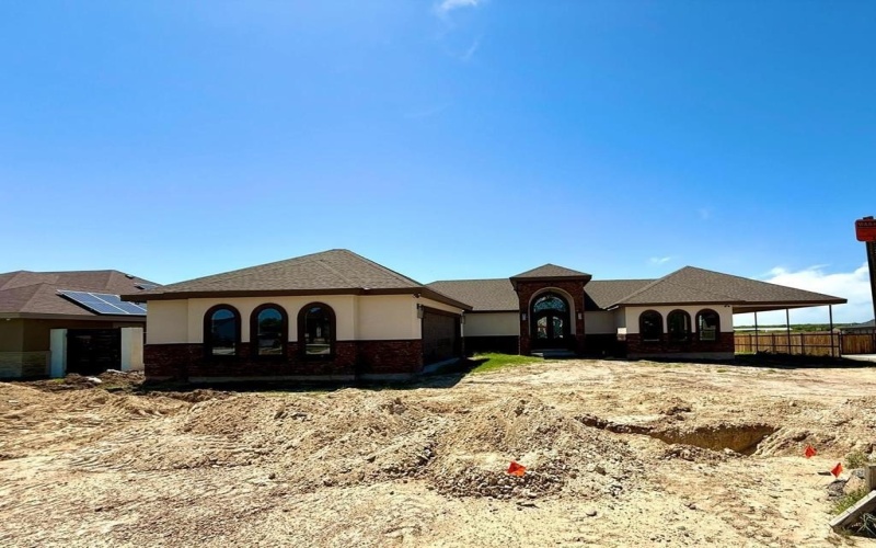 3019 CAIDA DEL SOL AVENUE, Eagle Pass, TX 78852, 3 Habitaciones Habitaciones , ,2 BañosBaños,Residential,En Venta,3019 CAIDA DEL SOL AVENUE,81258