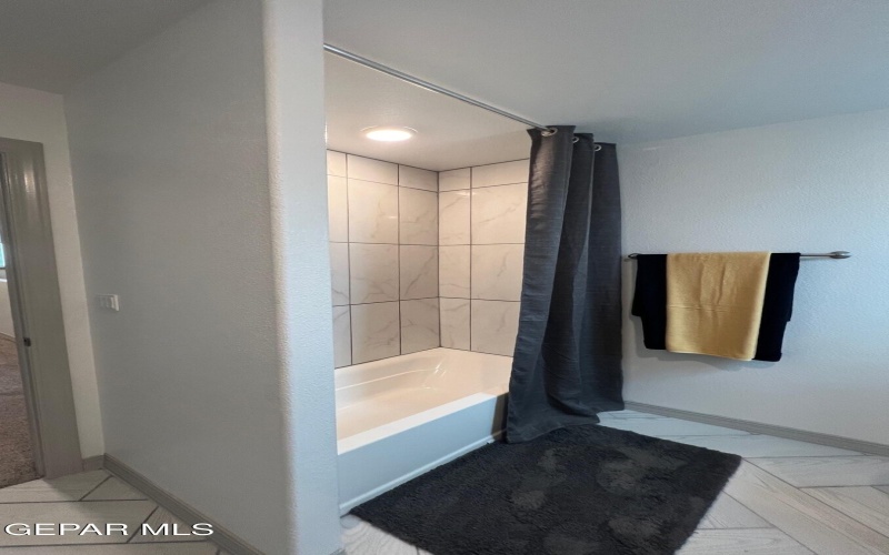 5037 Munir Khouri Street, El Paso, TX 79938, 4 Bedrooms Bedrooms, ,1 BathroomBathrooms,Residential,For Sale,5037 Munir Khouri Street,922570