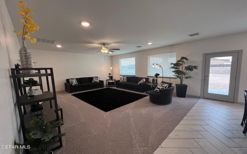 5037 Munir Khouri Street, El Paso, TX 79938, 4 Bedrooms Bedrooms, ,1 BathroomBathrooms,Residential,For Sale,5037 Munir Khouri Street,922570