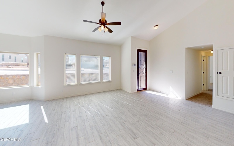 556 Cedarwood Avenue, El Paso, TX 79928, 4 Bedrooms Bedrooms, ,2 BathroomsBathrooms,Residential,For Sale,556 Cedarwood Avenue,922571