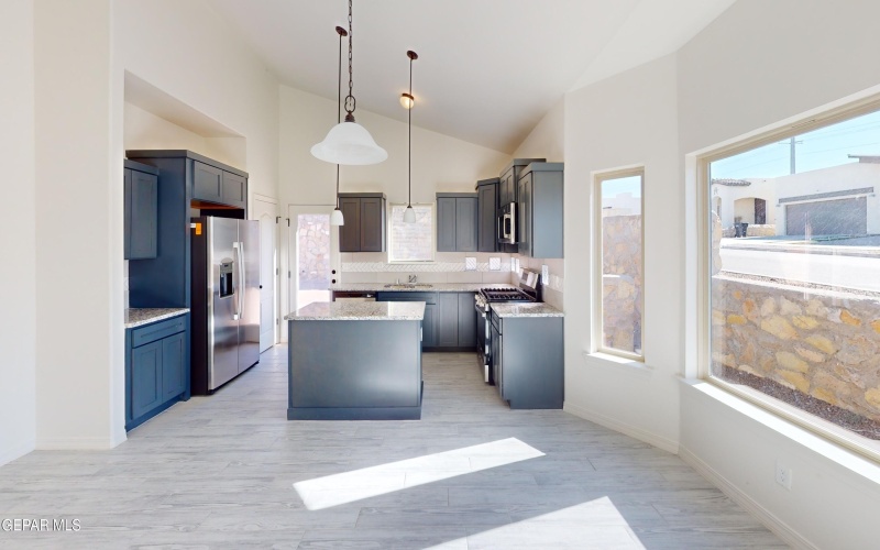 556 Cedarwood Avenue, El Paso, TX 79928, 4 Bedrooms Bedrooms, ,2 BathroomsBathrooms,Residential,For Sale,556 Cedarwood Avenue,922571