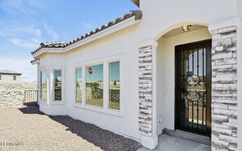 556 Cedarwood Avenue, El Paso, TX 79928, 4 Bedrooms Bedrooms, ,2 BathroomsBathrooms,Residential,For Sale,556 Cedarwood Avenue,922571