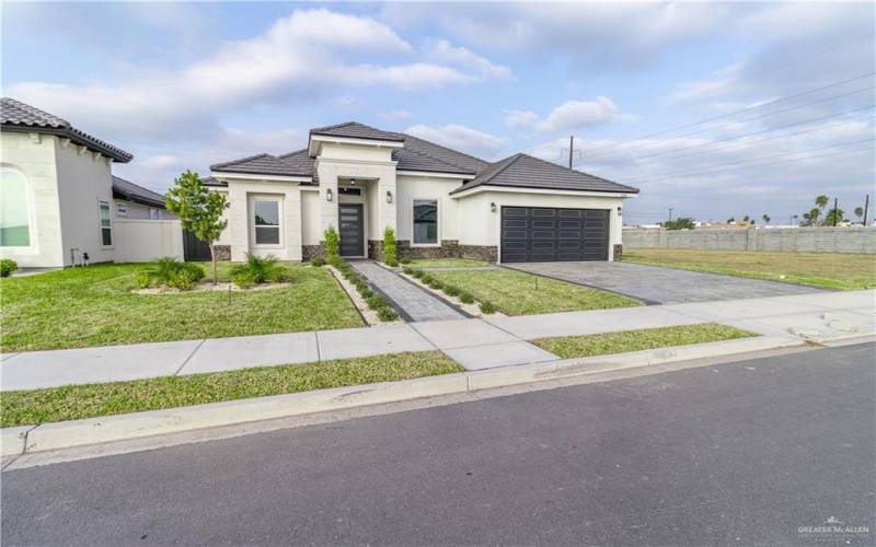 3205 Brentwood Street, Edinburg, TX 78539, 4 Habitaciones Habitaciones , ,5 BañosBaños,Residential,En Venta,3205 Brentwood Street,457784