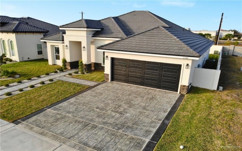 3205 Brentwood Street, Edinburg, TX 78539, 4 Habitaciones Habitaciones , ,5 BañosBaños,Residential,En Venta,3205 Brentwood Street,457784
