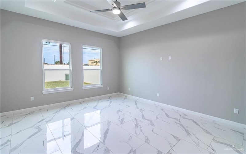 3205 Brentwood Street, Edinburg, TX 78539, 4 Habitaciones Habitaciones , ,5 BañosBaños,Residential,En Venta,3205 Brentwood Street,457784