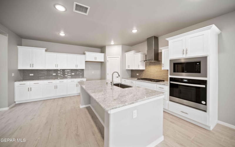 704 Paseo Campanero Street, El Paso, TX 79928, 4 Bedrooms Bedrooms, ,2 BathroomsBathrooms,Residential,For Sale,704 Paseo Campanero Street,922582
