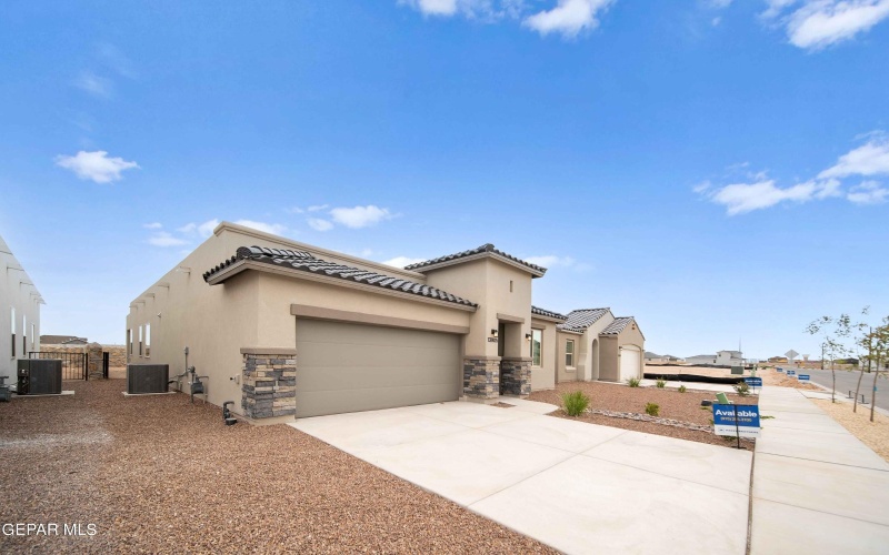 704 Paseo Campanero Street, El Paso, TX 79928, 4 Bedrooms Bedrooms, ,2 BathroomsBathrooms,Residential,For Sale,704 Paseo Campanero Street,922582