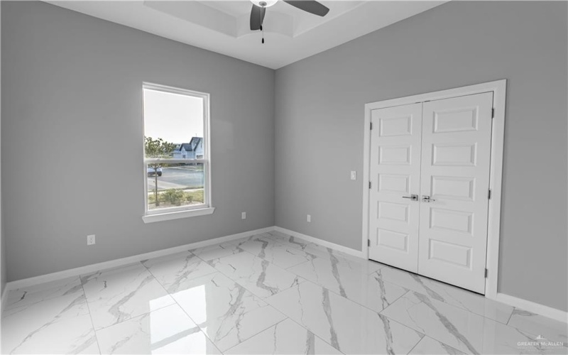 3013 Brentwood Street, Edinburg, TX 78539, 4 Habitaciones Habitaciones , ,5 BañosBaños,Residential,En Venta,3013 Brentwood Street,457786