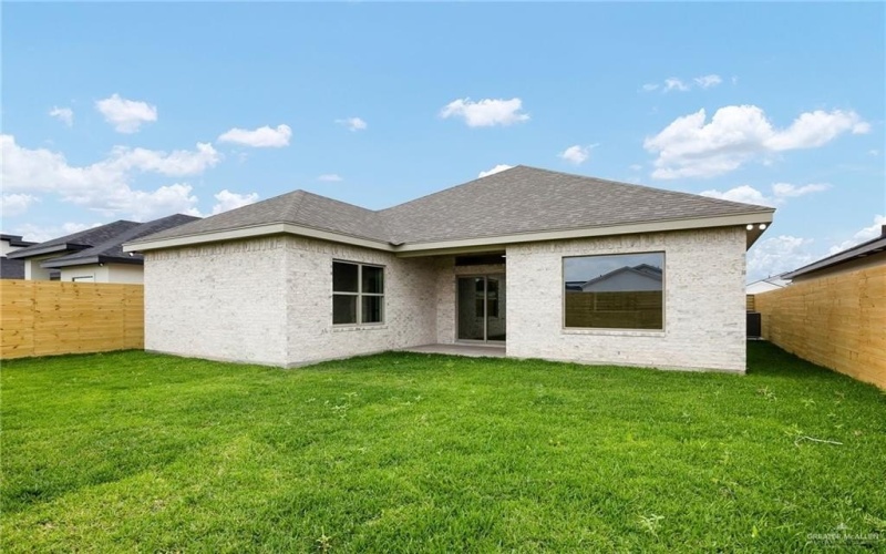 3508 E Kidd Avenue, Edinburg, TX 78542, 3 Bedrooms Bedrooms, ,2 BathroomsBathrooms,Residential,For Sale,3508 E Kidd Avenue,471357