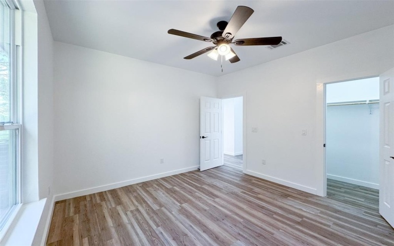 4302 Mountain Hollow Drive, Granbury, TX 76048, 3 Bedrooms Bedrooms, ,2 BathroomsBathrooms,Residential,For Sale,4302 Mountain Hollow Drive,20766980