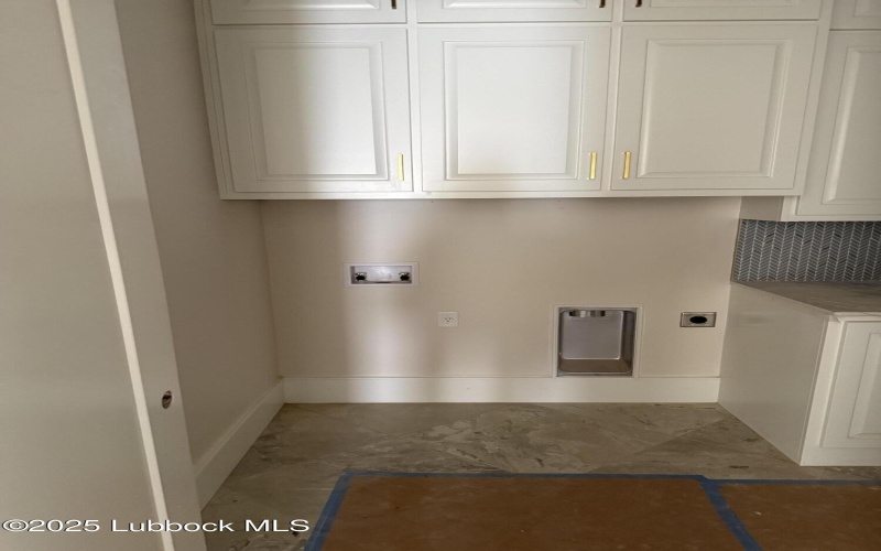 4005 150th Street, Lubbock, TX 79423, 3 Bedrooms Bedrooms, ,3 BathroomsBathrooms,Residential,For Sale,4005 150th Street,202554720