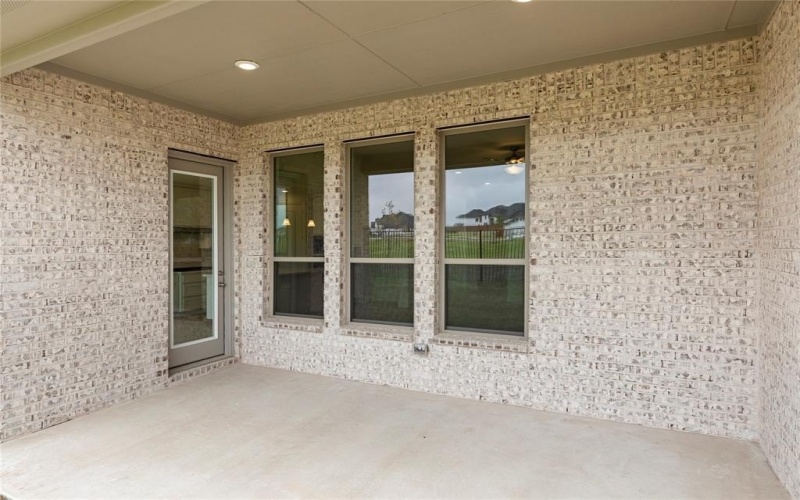 2430 Miranda Lane, Rockwall, TX 75087, 4 Bedrooms Bedrooms, ,5 BathroomsBathrooms,Residential,For Sale,2430 Miranda Lane,20742154