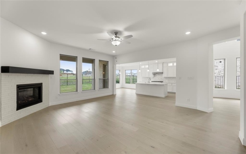 2430 Miranda Lane, Rockwall, TX 75087, 4 Bedrooms Bedrooms, ,5 BathroomsBathrooms,Residential,For Sale,2430 Miranda Lane,20742154