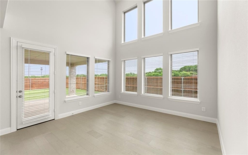 1008 Roys Drive, Rockwall, TX 75087, 3 Bedrooms Bedrooms, ,3 BathroomsBathrooms,Residential,For Sale,1008 Roys Drive,20742359