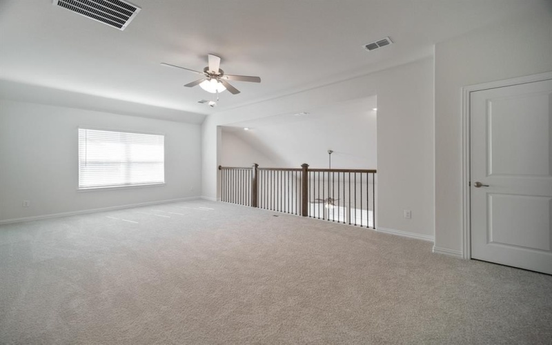 129 HERITAGE HILL Drive, Forney, TX 75126, 4 Bedrooms Bedrooms, ,3 BathroomsBathrooms,Residential,For Sale,129 HERITAGE HILL Drive,20754067