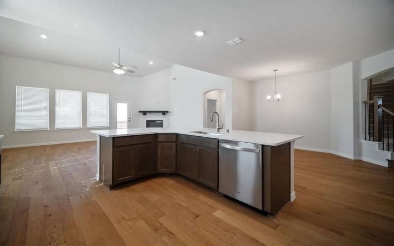 129 HERITAGE HILL Drive, Forney, TX 75126, 4 Bedrooms Bedrooms, ,3 BathroomsBathrooms,Residential,For Sale,129 HERITAGE HILL Drive,20754067