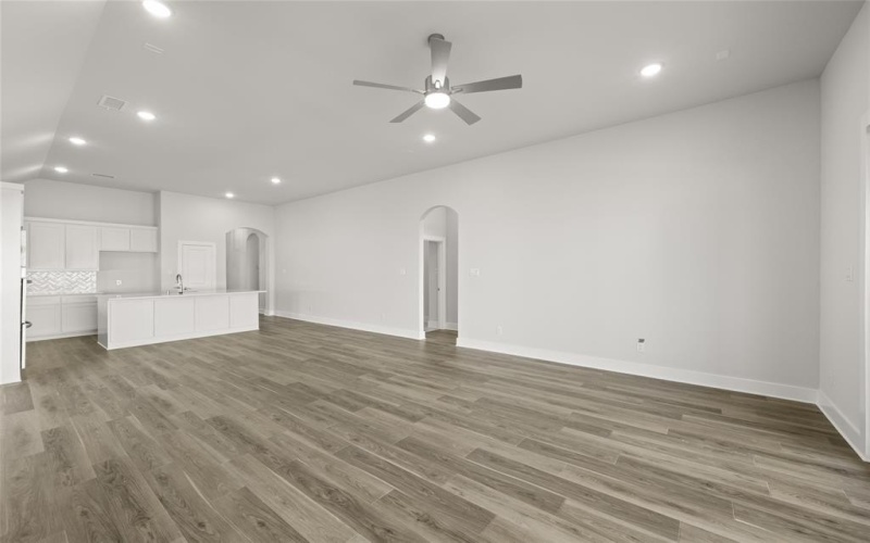303 Tradd Street, Glenn Heights, TX 75154, 4 Bedrooms Bedrooms, ,3 BathroomsBathrooms,Residential,For Sale,303 Tradd Street,20785199
