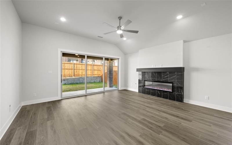303 Tradd Street, Glenn Heights, TX 75154, 4 Bedrooms Bedrooms, ,3 BathroomsBathrooms,Residential,For Sale,303 Tradd Street,20785199