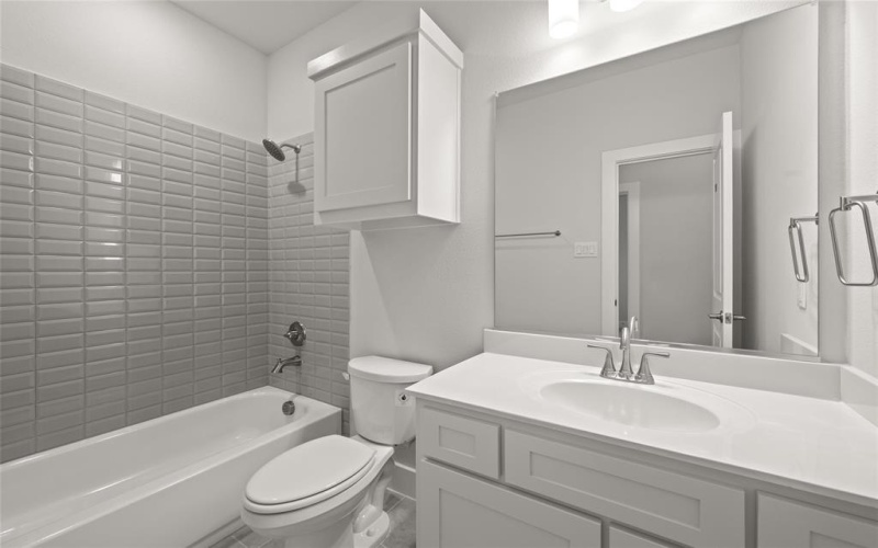 303 Tradd Street, Glenn Heights, TX 75154, 4 Bedrooms Bedrooms, ,3 BathroomsBathrooms,Residential,For Sale,303 Tradd Street,20785199