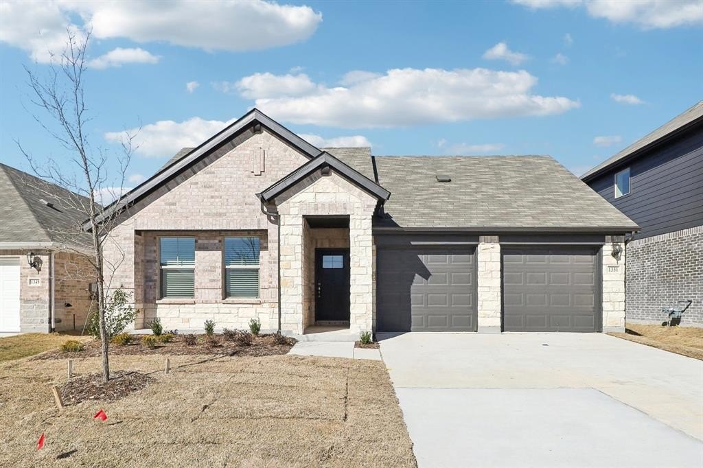 1331 Sage Drive, Lavon, TX 75166, 3 Bedrooms Bedrooms, ,2 BathroomsBathrooms,Residential,For Sale,1331 Sage Drive,20785219