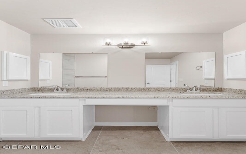 9927 Marie Ann Place, Socorro, TX 79927, 4 Habitaciones Habitaciones , ,2 BañosBaños,Residential,En Venta,9927 Marie Ann Place,922539