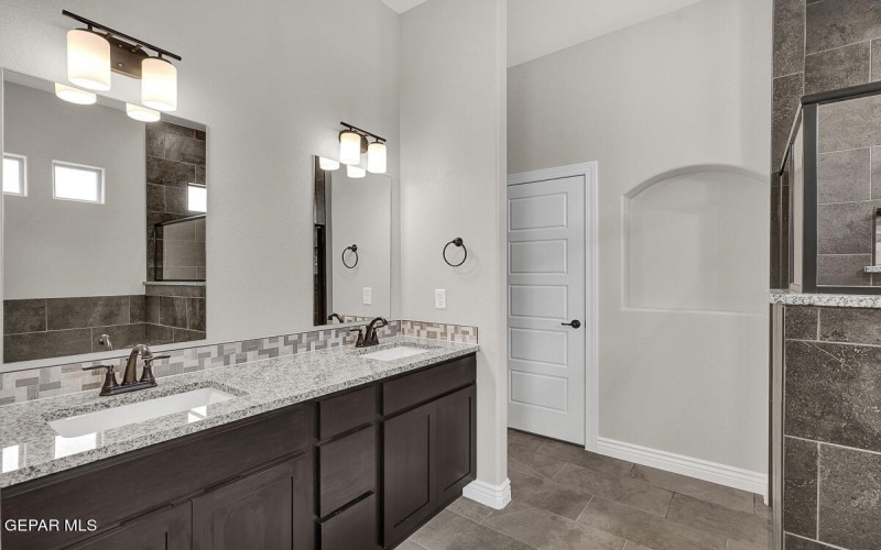 3861 Perspective Street, El Paso, TX 79938, 4 Bedrooms Bedrooms, ,2 BathroomsBathrooms,Residential,For Sale,3861 Perspective Street,922540