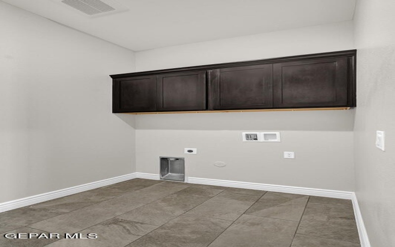 3861 Perspective Street, El Paso, TX 79938, 4 Bedrooms Bedrooms, ,2 BathroomsBathrooms,Residential,For Sale,3861 Perspective Street,922540
