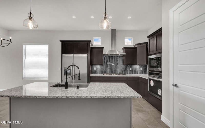 3861 Perspective Street, El Paso, TX 79938, 4 Bedrooms Bedrooms, ,2 BathroomsBathrooms,Residential,For Sale,3861 Perspective Street,922540