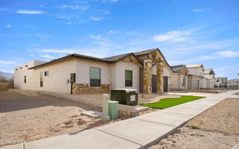 6140 OLEASTER Drive, El Paso, TX 79932, 4 Bedrooms Bedrooms, ,1 BathroomBathrooms,Residential,For Sale,6140 OLEASTER Drive,922548