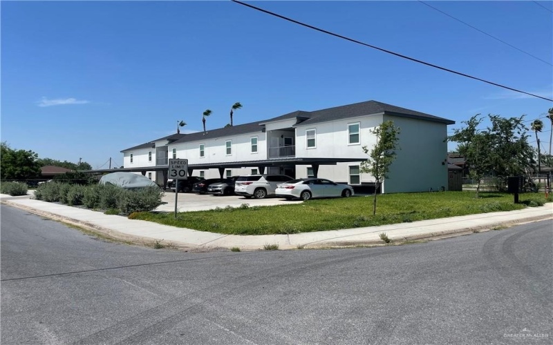 1207 W Kennedy Street, Pharr, TX 78577, ,Residential Multi Family,For Sale,1207 W Kennedy Street,471246