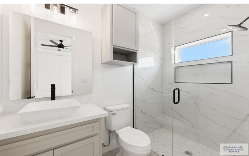 3714 WHITE ROCK CIRCLE, HARLINGEN, TX 78550, 4 Bedrooms Bedrooms, ,5 BathroomsBathrooms,Residential,For Sale,3714 WHITE ROCK CIRCLE,29765216