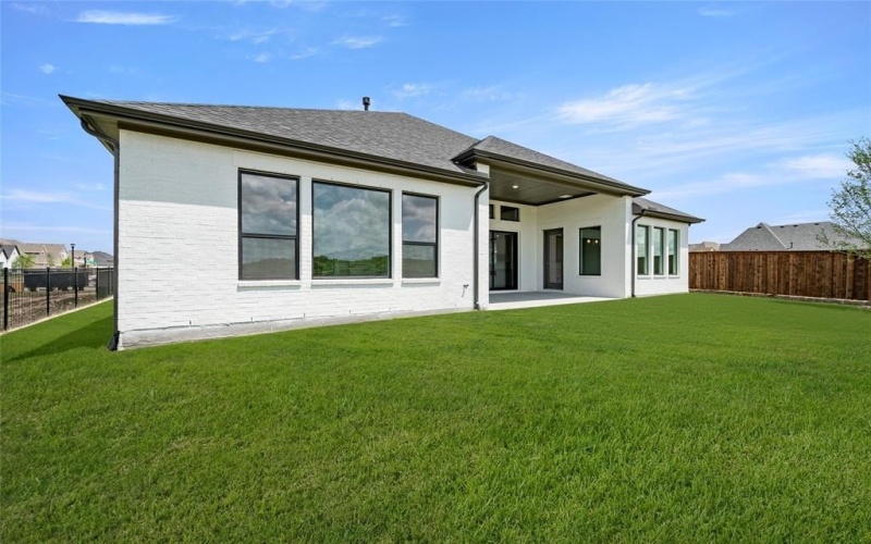 1604 Rolling Oaks Drive, Fort Worth, TX 76008, 5 Bedrooms Bedrooms, ,6 BathroomsBathrooms,Residential,For Sale,1604 Rolling Oaks Drive,20803115