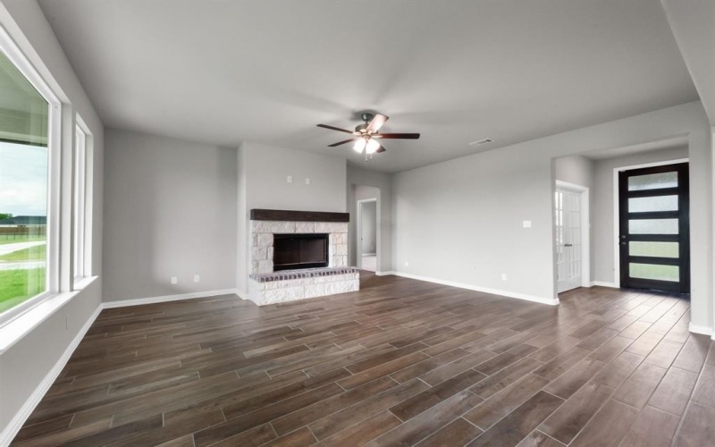 2475 Blackjack Oak Road, Oak Ridge, TX 75161, 3 Bedrooms Bedrooms, ,2 BathroomsBathrooms,Residential,For Sale,2475 Blackjack Oak Road,20831324