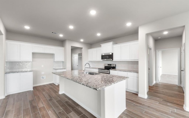 2475 Blackjack Oak Road, Oak Ridge, TX 75161, 3 Bedrooms Bedrooms, ,2 BathroomsBathrooms,Residential,For Sale,2475 Blackjack Oak Road,20831324