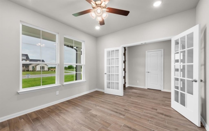 2475 Blackjack Oak Road, Oak Ridge, TX 75161, 3 Bedrooms Bedrooms, ,2 BathroomsBathrooms,Residential,For Sale,2475 Blackjack Oak Road,20831324