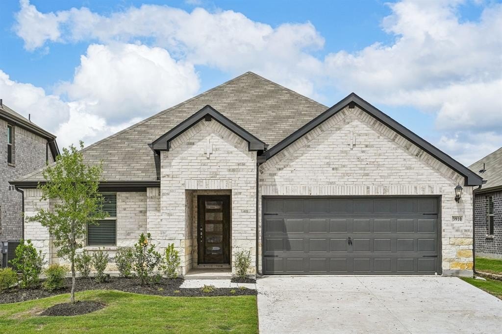 3910 Superior Drive, Farmersville, TX 75442, 4 Habitaciones Habitaciones , ,3 BañosBaños,Residential,En Venta,3910 Superior Drive,20803422