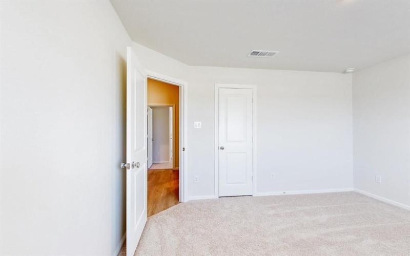 1140 Birchwood Drive, Crowley, TX 76036, 4 Bedrooms Bedrooms, ,2 BathroomsBathrooms,Residential,For Sale,1140 Birchwood Drive,20796837