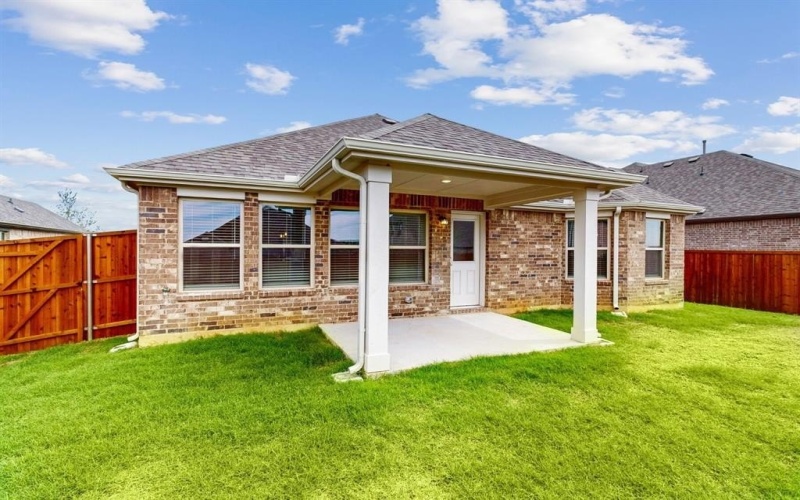 1140 Birchwood Drive, Crowley, TX 76036, 4 Bedrooms Bedrooms, ,2 BathroomsBathrooms,Residential,For Sale,1140 Birchwood Drive,20796837