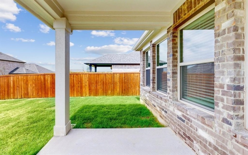 1140 Birchwood Drive, Crowley, TX 76036, 4 Bedrooms Bedrooms, ,2 BathroomsBathrooms,Residential,For Sale,1140 Birchwood Drive,20796837