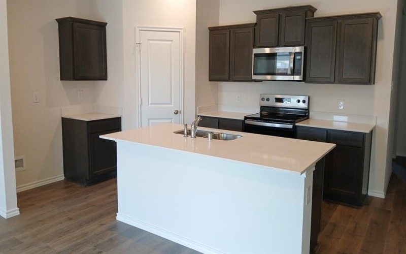 109 Labein Avenue, Greenville, TX 75402, 4 Bedrooms Bedrooms, ,3 BathroomsBathrooms,Residential,For Sale,109 Labein Avenue,20793282