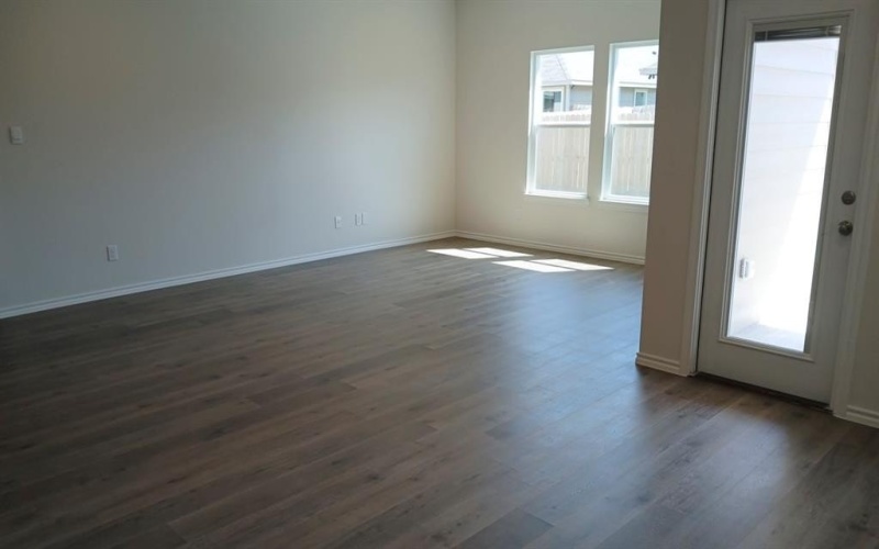 109 Labein Avenue, Greenville, TX 75402, 4 Bedrooms Bedrooms, ,3 BathroomsBathrooms,Residential,For Sale,109 Labein Avenue,20793282