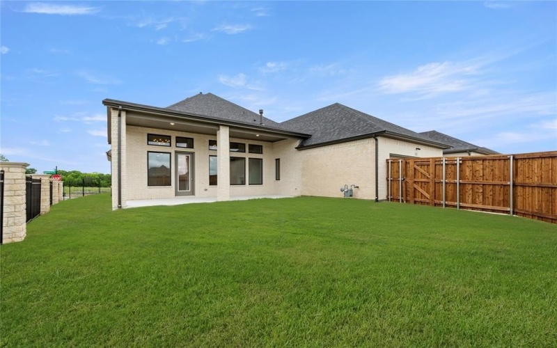 9328 Blooming Ivy, Mesquite, TX 75126, 4 Bedrooms Bedrooms, ,5 BathroomsBathrooms,Residential,For Sale,9328 Blooming Ivy,20800555