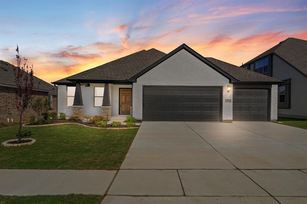 705 Bass Lake Lane, Cleburne, TX 76033, 3 Habitaciones Habitaciones , ,2 BañosBaños,Residential,En Venta,705 Bass Lake Lane,20816356