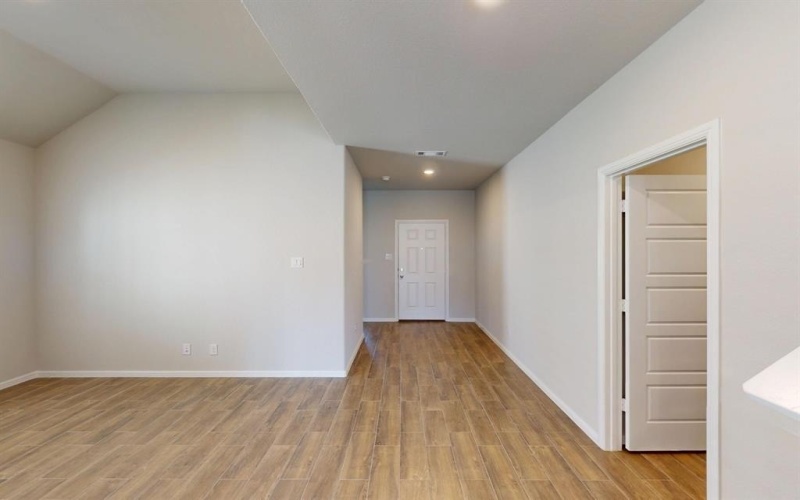 1118 Linwood Drive, Justin, TX 76247, 4 Bedrooms Bedrooms, ,3 BathroomsBathrooms,Residential,For Sale,1118 Linwood Drive,20800559